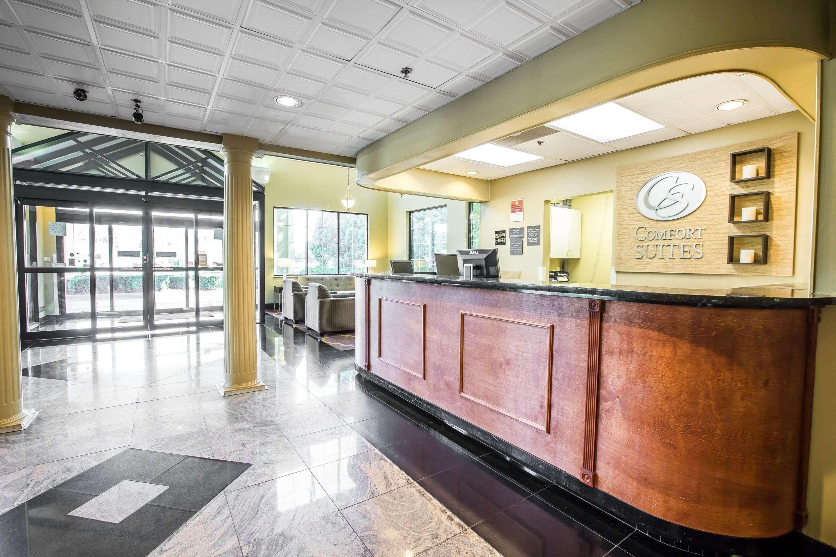 Spark By Hilton Duluth Bagian luar foto