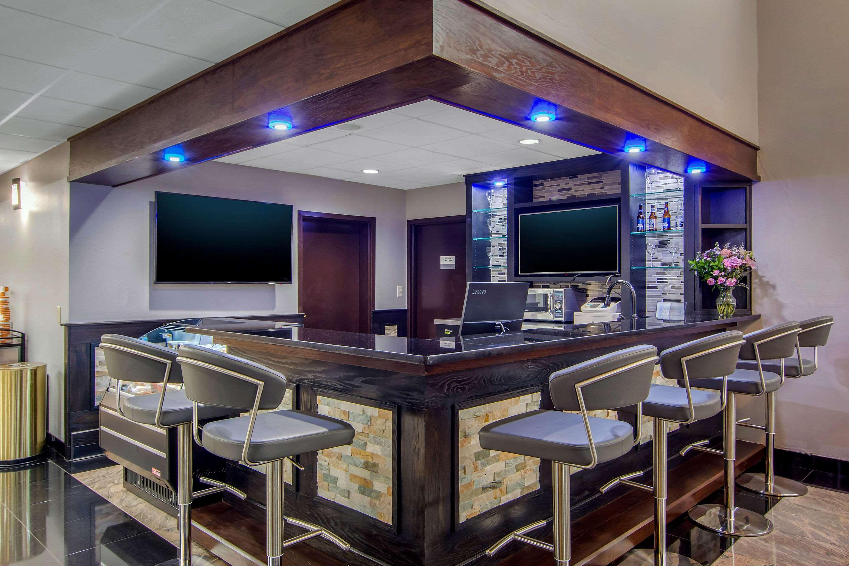 Spark By Hilton Duluth Bagian luar foto
