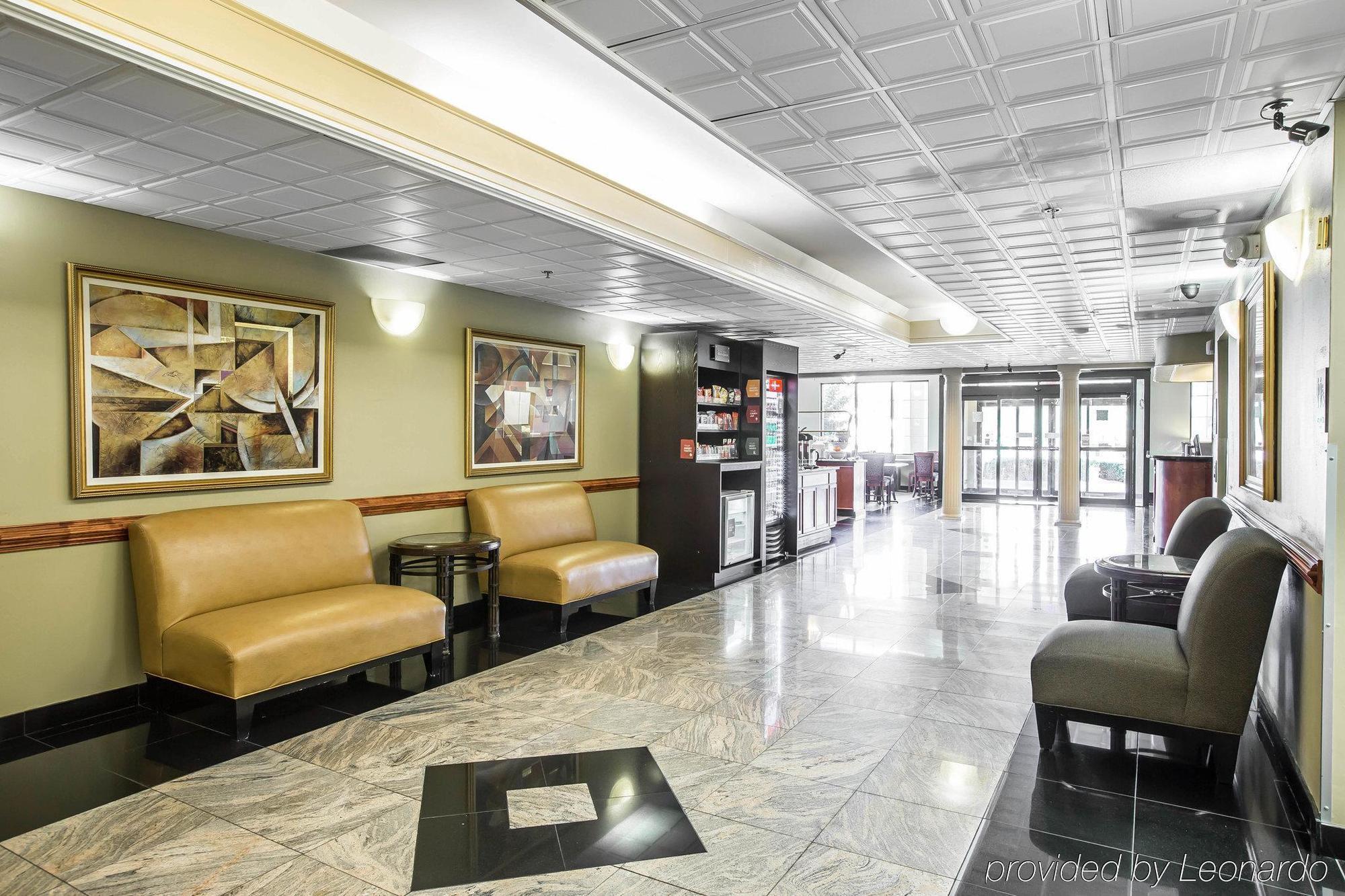 Spark By Hilton Duluth Bagian luar foto